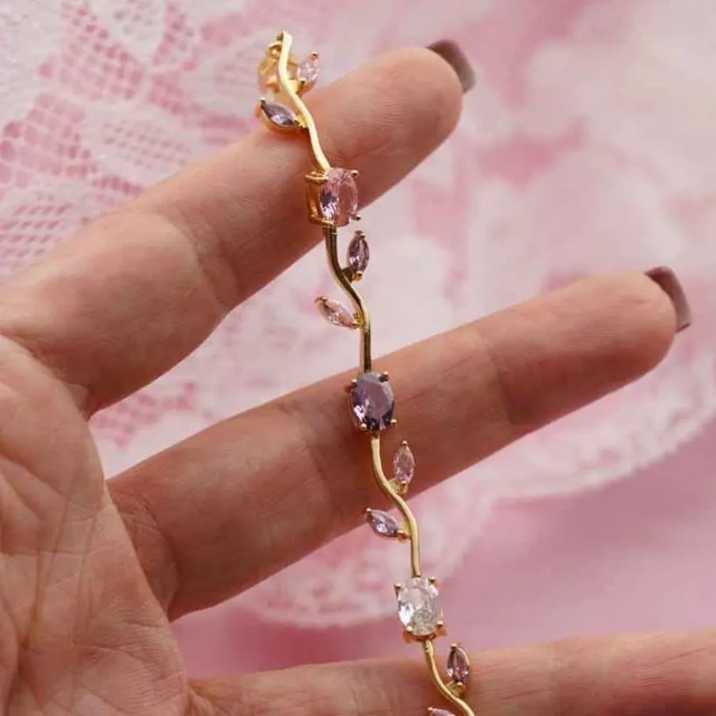 Tulip Bracelet – Premium Quality Stainless Steel Elegant Bracelet for Women  golden base