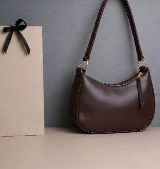 Women's Classic Zip Shoulder Bag | Sleek Everyday Carry